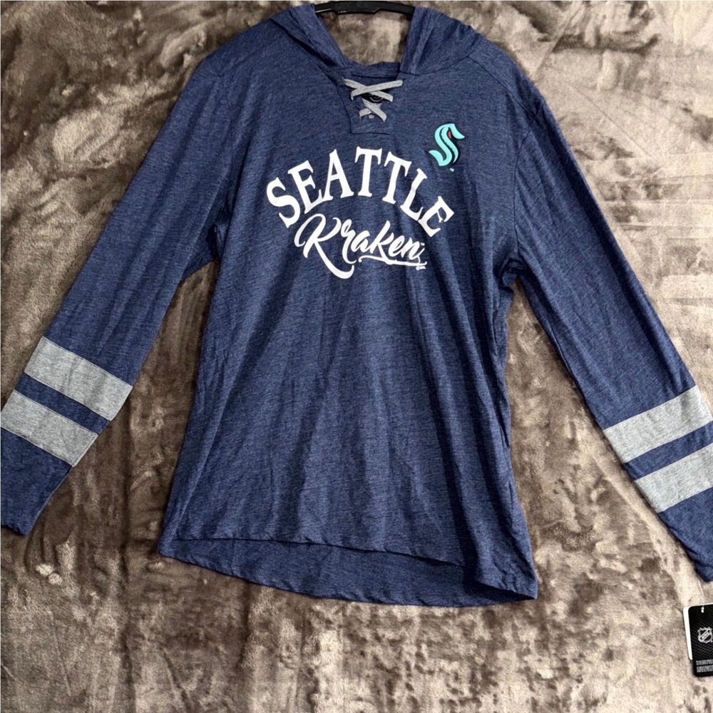Seattle Kraken Hooded Shirt Womens Large Blue Ice Hockey Team NHL Graphic Cotton